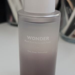 Haru Haru Wonder Black Rice Hyaluronic Toner